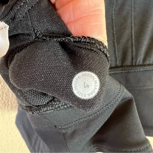 Lululemon black Free to Be Moved Bra - Picture 9 of 10